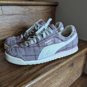 vintage Y2K PUMA Roma Womens Size 10 Pink Burgandy & White Plaid sneaker